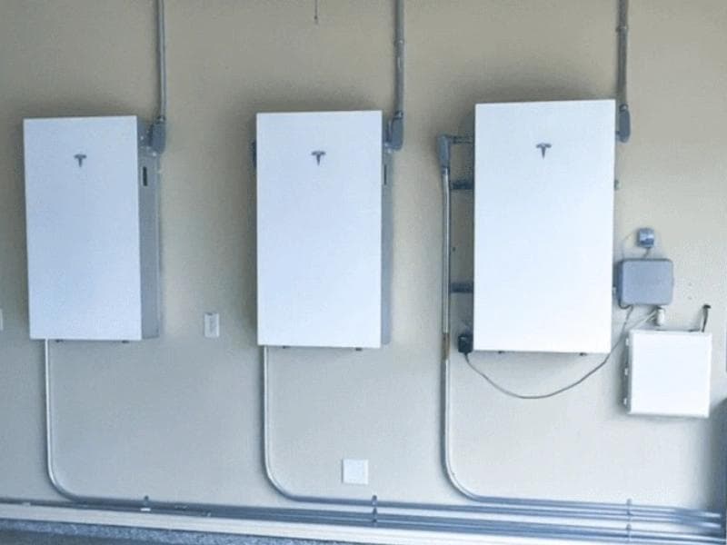 High-Performance Solar Panel Batteries In Mountain View