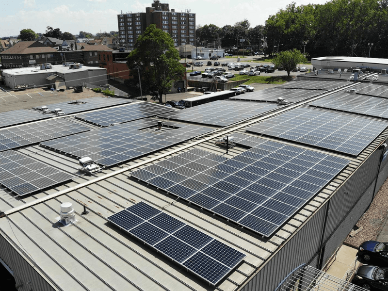 Factors That Greatly Affect The Performance of Commercial Solar Panels